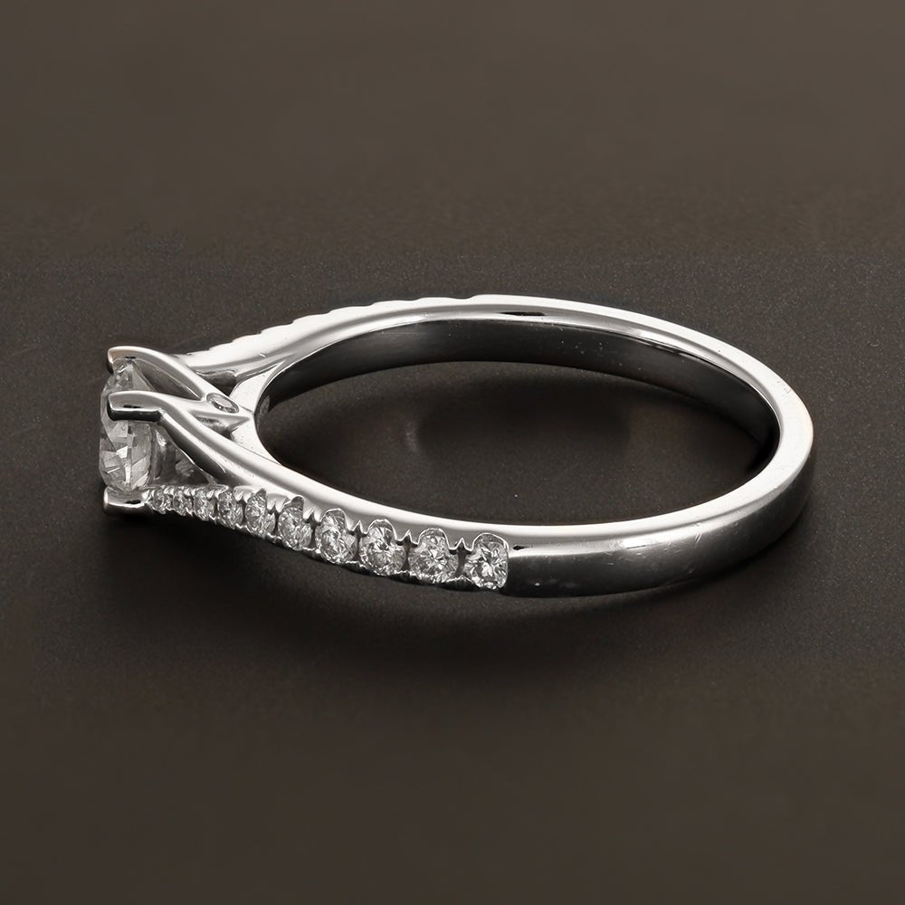 18ct Solid Yellow Gold Pre-Owned 0.71ct Diamond Engagement Ring Ring - 2.79g 6001227