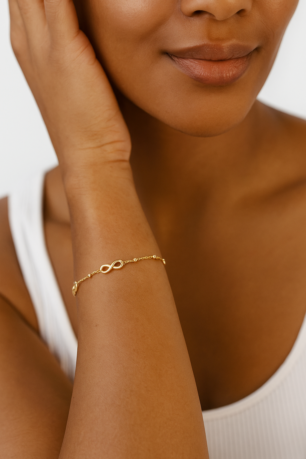 9ct Yellow Gold Infinity Sign Bracelet