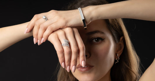 5 Gold Bangles for Women You Need Right Now - FJewellery