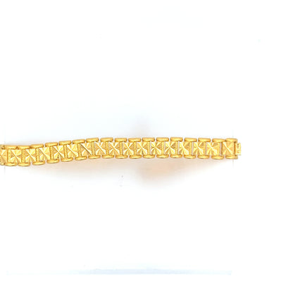 22ct Gold Bracelet with Repeating Square Pattern