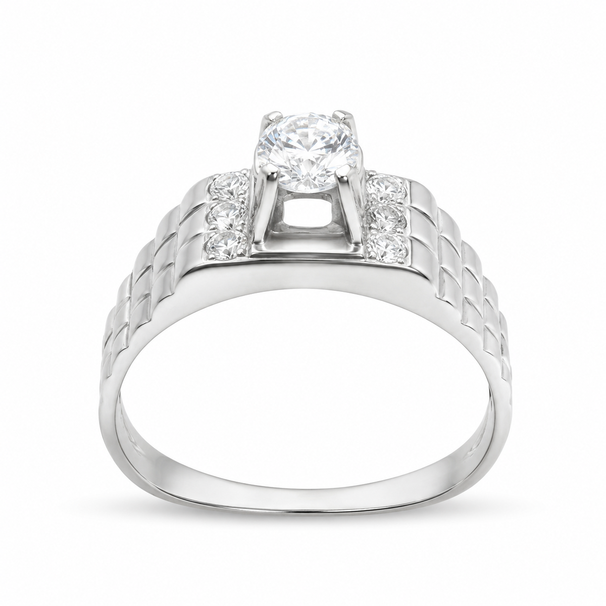 18ct Gold White-Toned Cluster Ring with Clear Stones