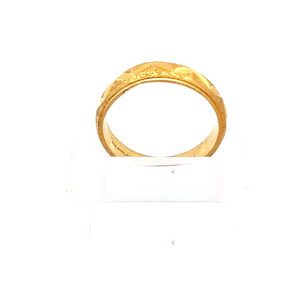 22ct Gold Patterned Band Ring with Leaf Motif