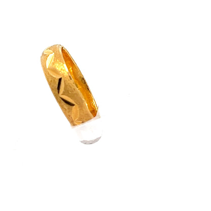 22ct Gold Patterned Band Ring with Leaf Motif