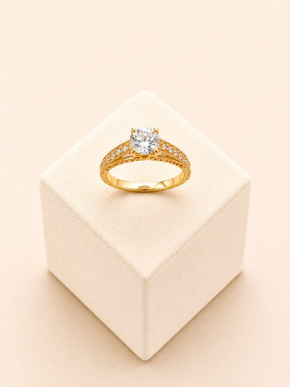 22ct Gold Round Clear Stone Halo Ring
