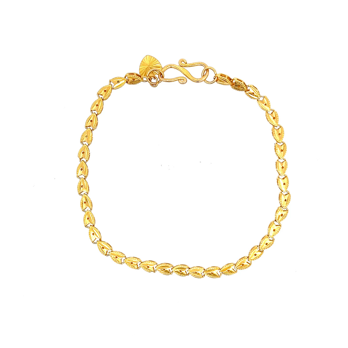 22ct Gold Bracelet with Repeating Leaf Link Design