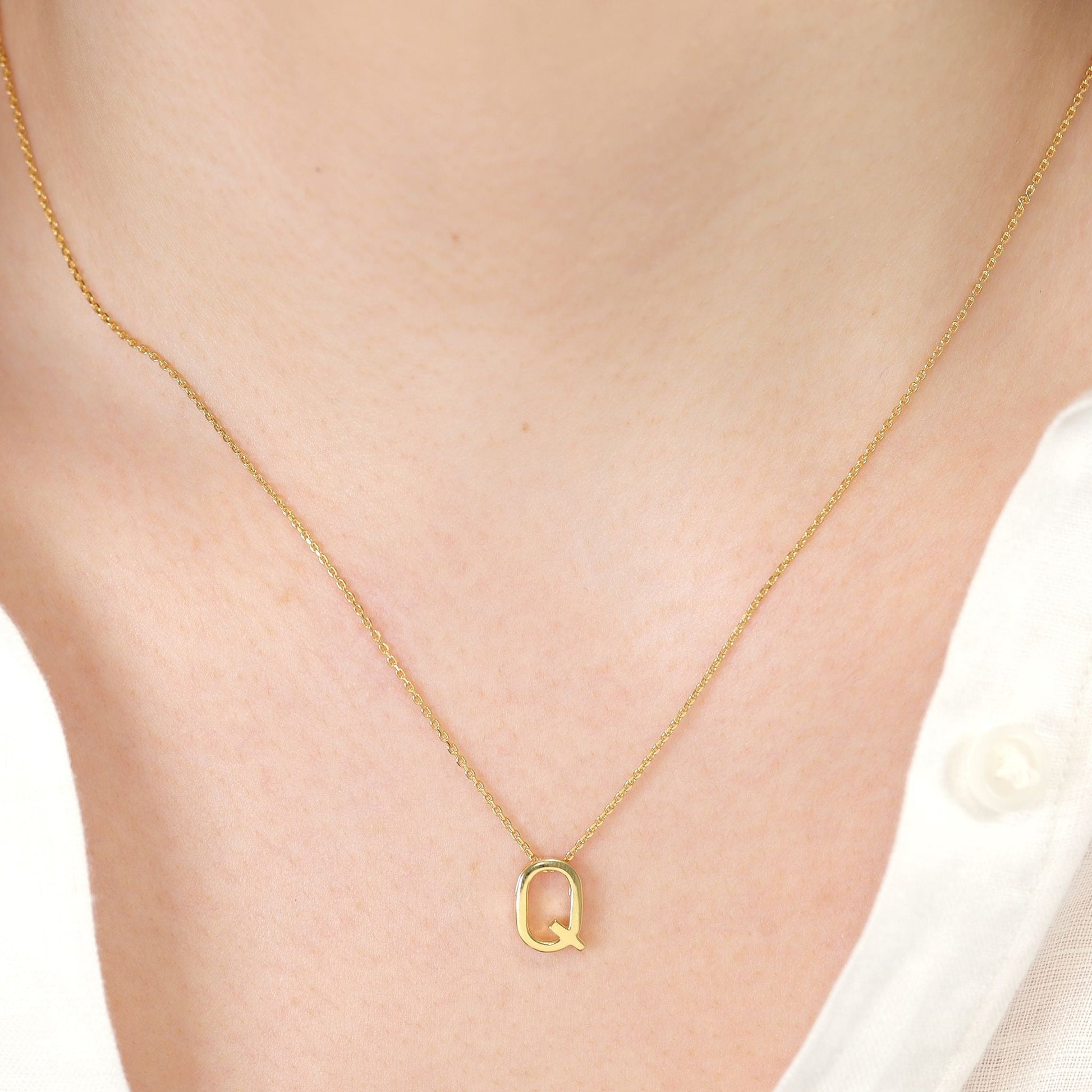 18ct 1 micron gold plated Initial Q Necklace PSJCNP - QG - FJewellery