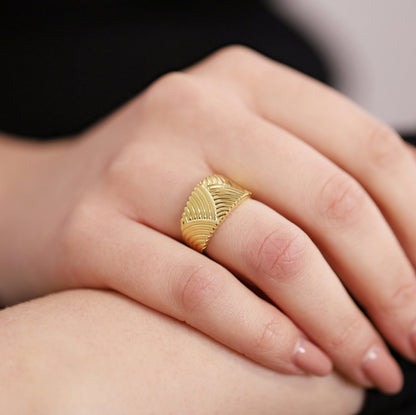 18ct 3 Microns Gold Plated 925 Sterling Silver Vintage Ring PRN2005