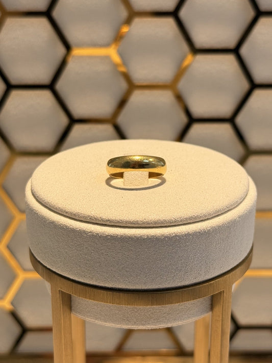 18ct Gold Ring with a Smooth Domed Band - FJewellery