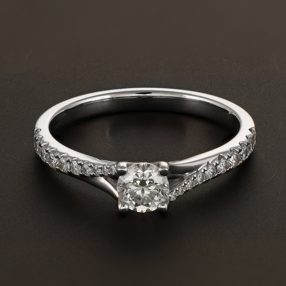 18ct Solid Yellow Gold Pre-Owned 0.71ct Diamond Engagement Ring Ring - 2.79g 6001227 - FJewellery