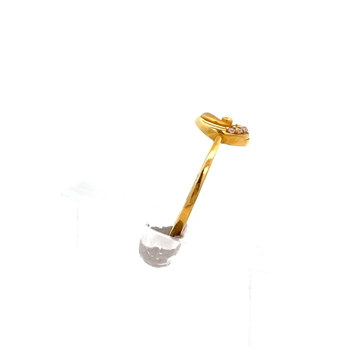 22ct Gold Oval Clear Stone Cluster Ring - FJewellery
