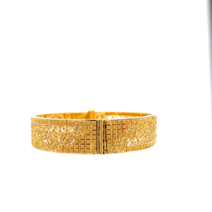 22ct Gold Paisley and Textured Pattern Bangle - FJewellery