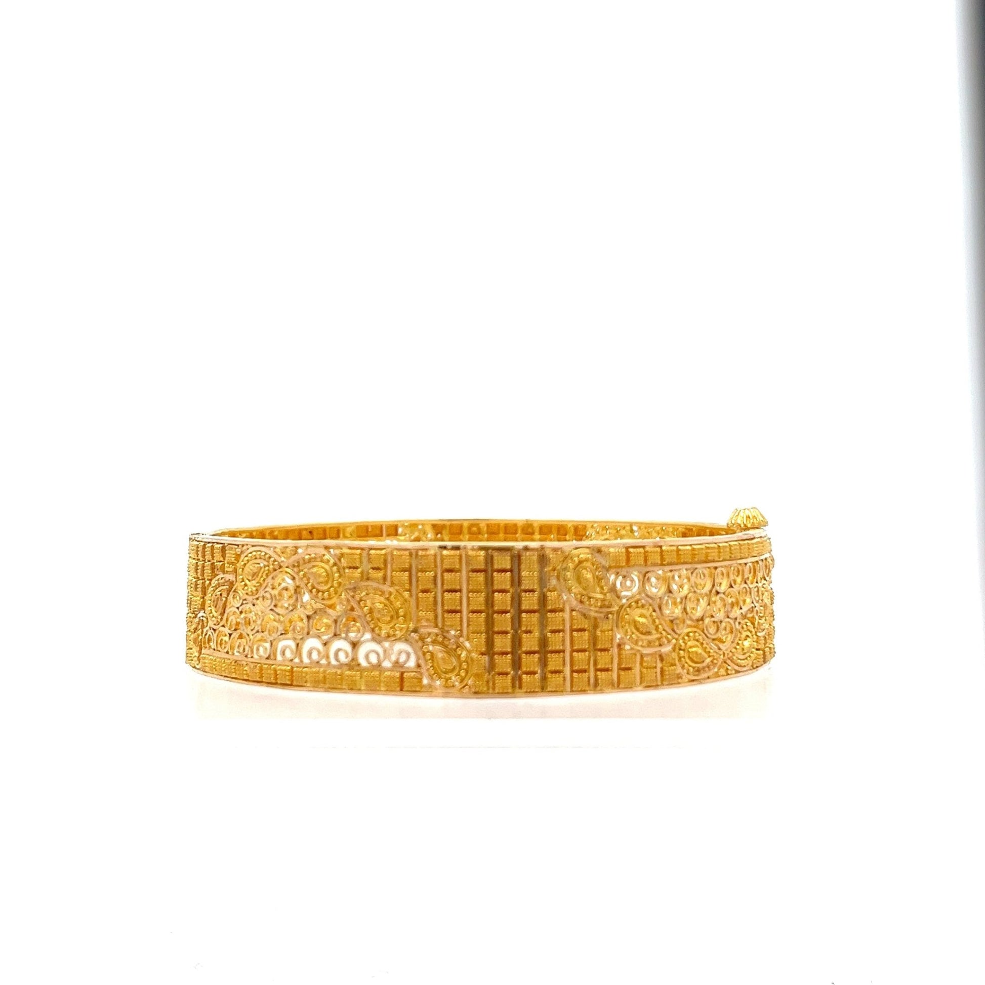 22ct Gold Paisley and Textured Pattern Bangle - FJewellery