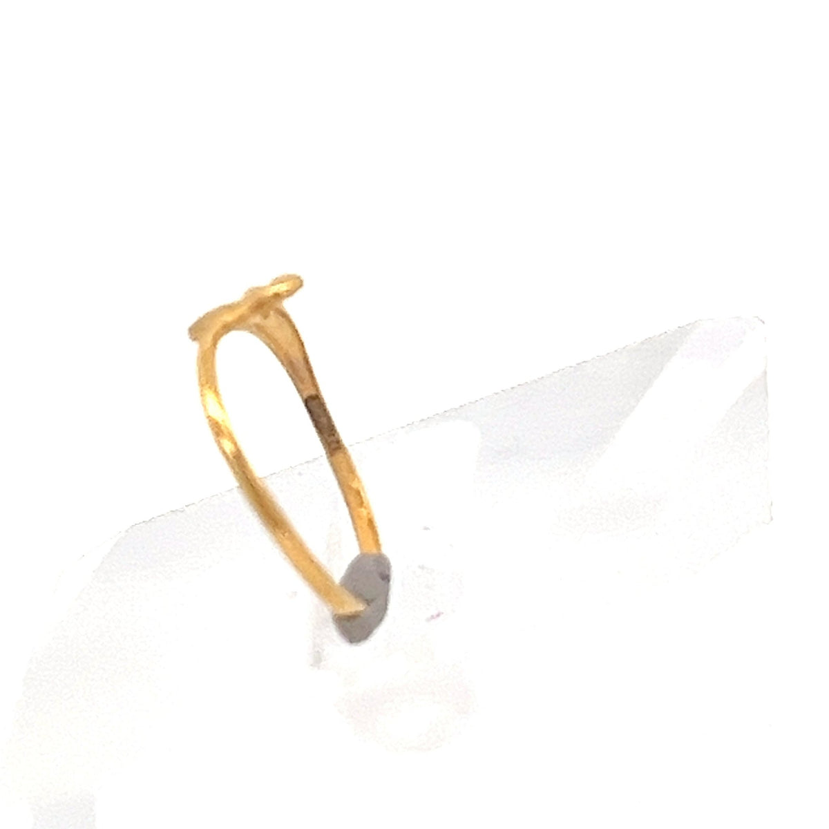 22ct Gold Ring with Curved Openwork and Clear Stones - FJewellery