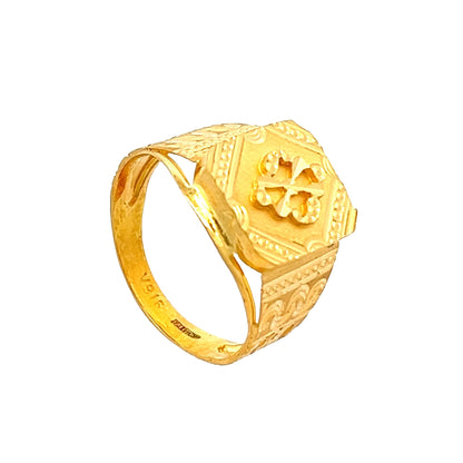 22ct Yellow Gold Fancy Signet Ring PZ325 - RN40 - FJewellery