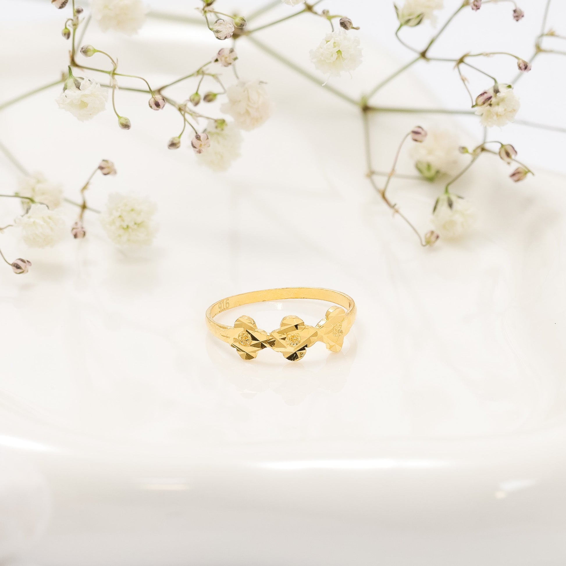 22ct Yellow Gold Small Unique Design Ring BF1224-RN61 - FJewellery