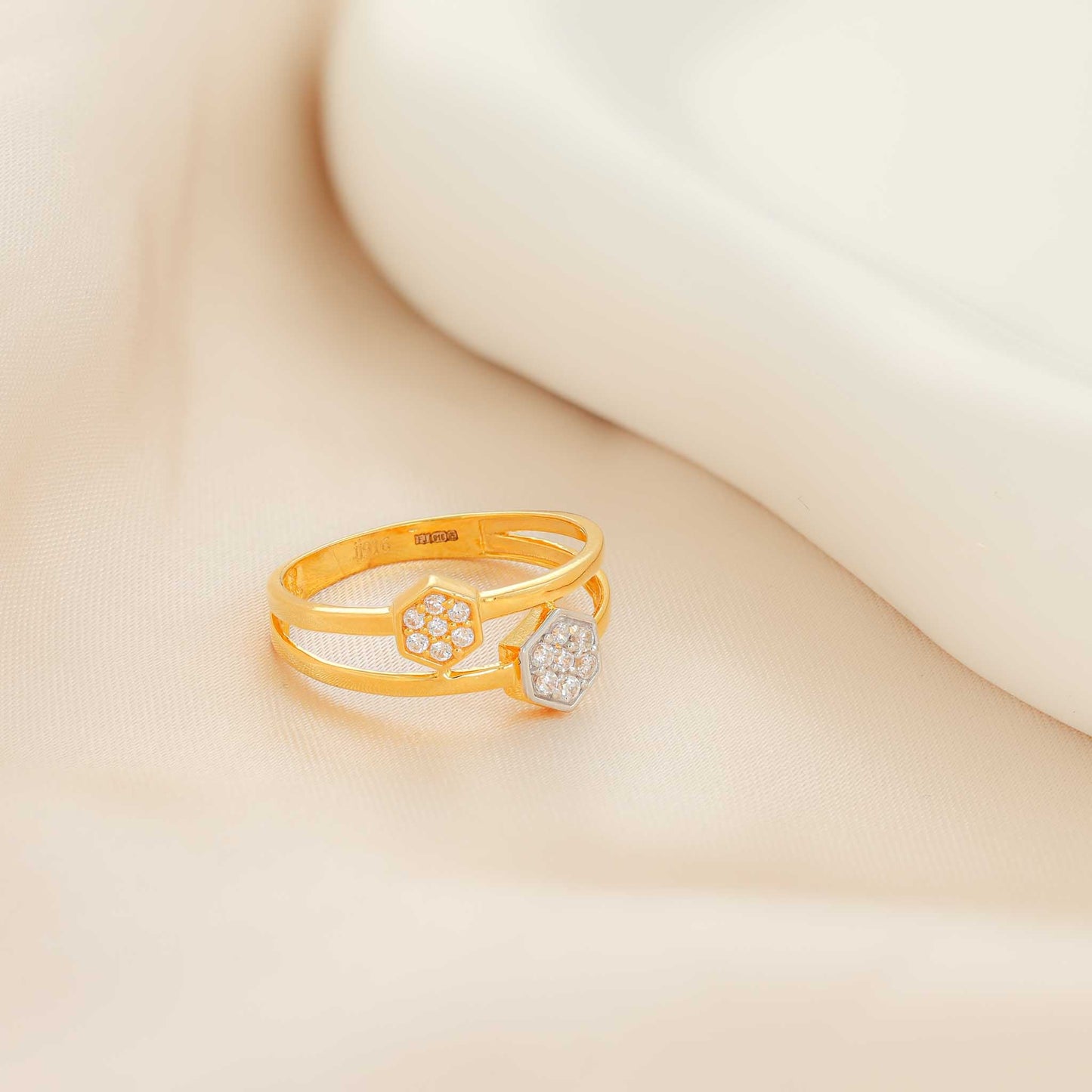 22ct Yellow Gold Unique Design Cubic Zirconia Ring PZ125-RN110 - FJewellery