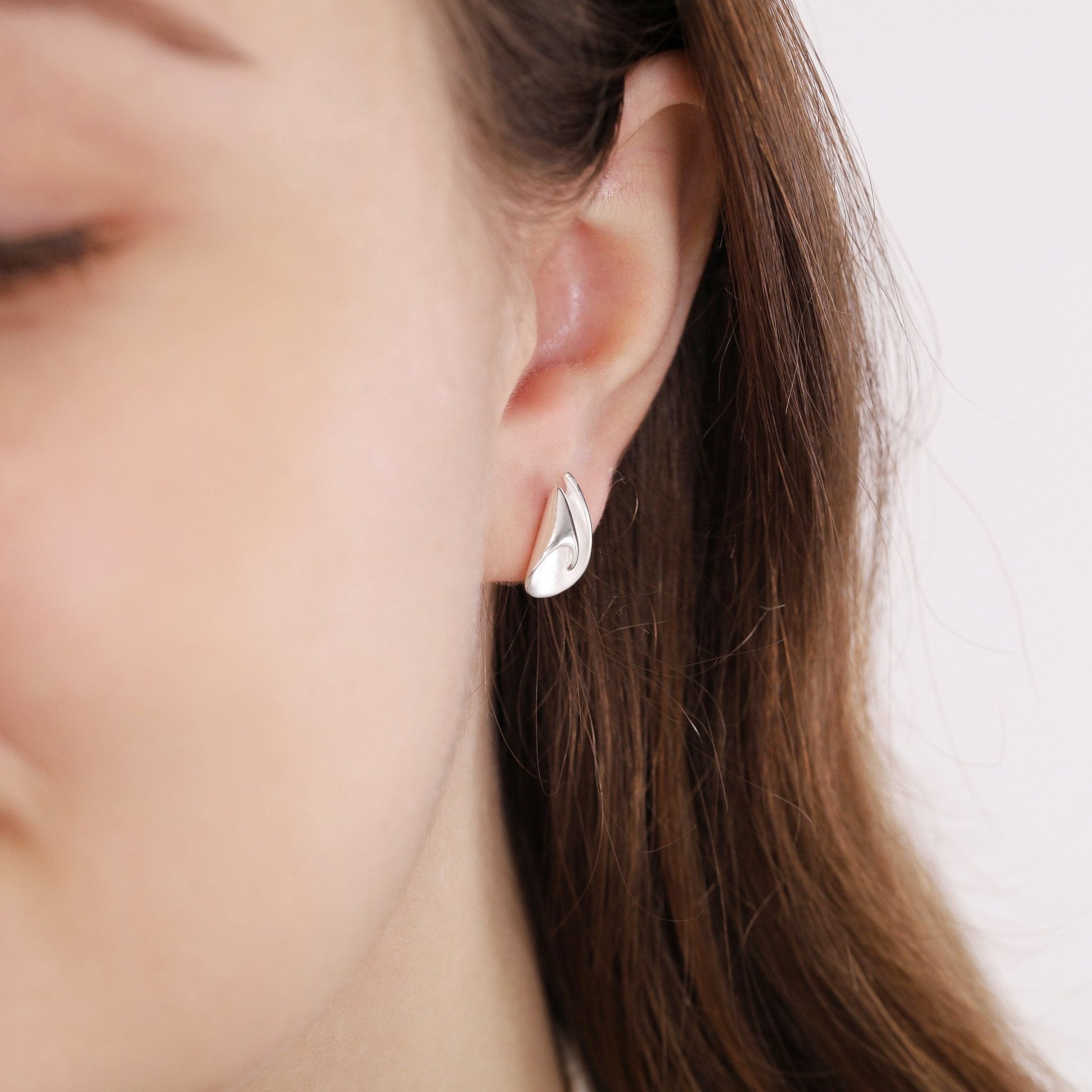 925 Sterling Silver Abstract Shell Earrings SER10002 - FJewellery