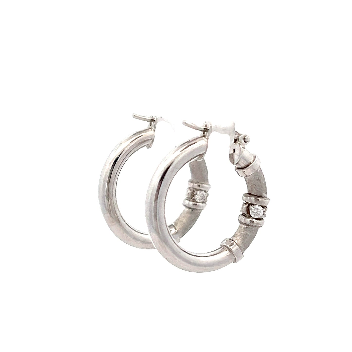 9ct white gold pre - loved hoop earrings 05001985 - FJewellery