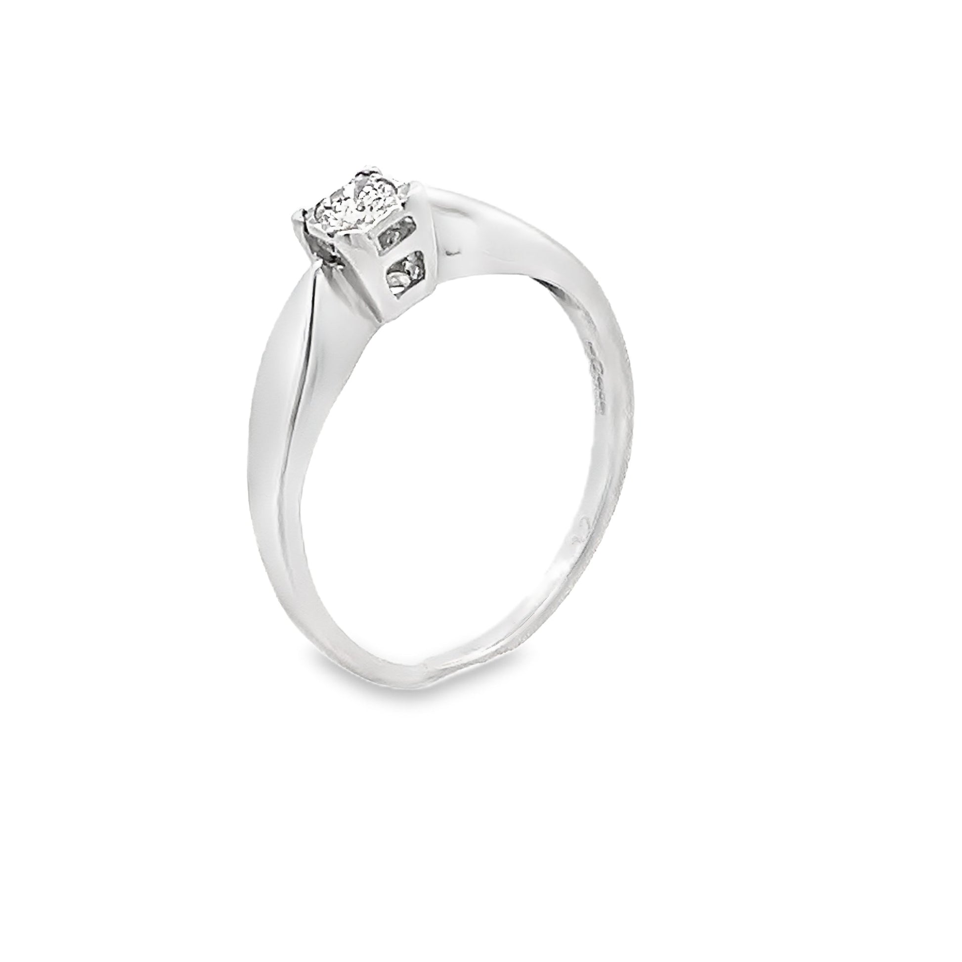 9ct white gold pre-loved ring with diamond 08000391 - FJewellery