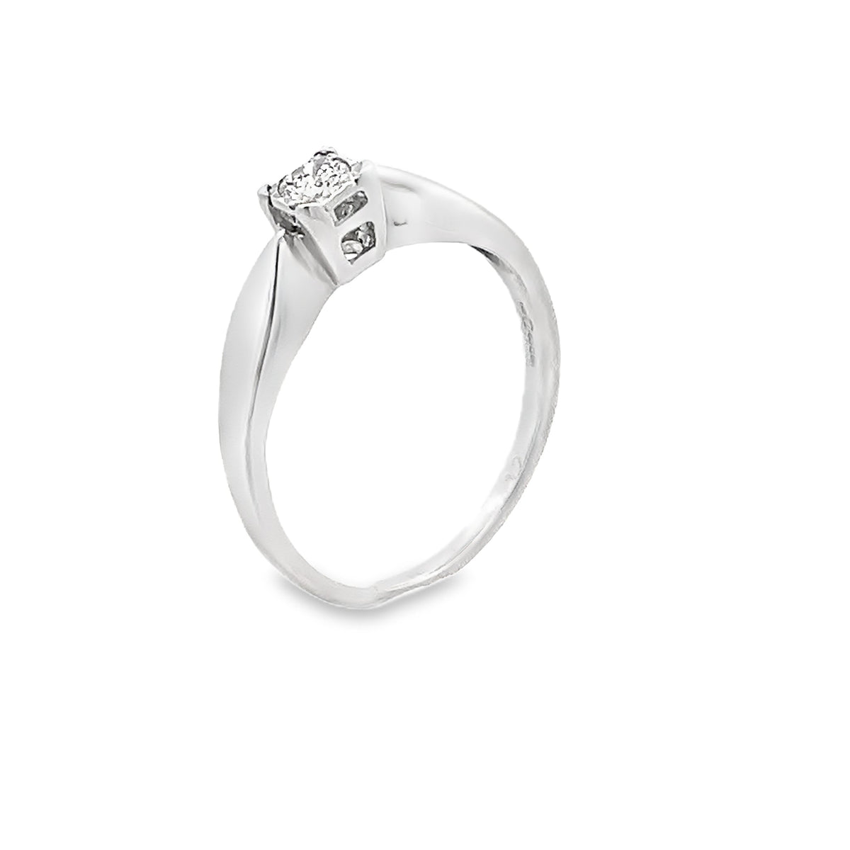 9ct white gold pre-loved ring with diamond 08000391 - FJewellery