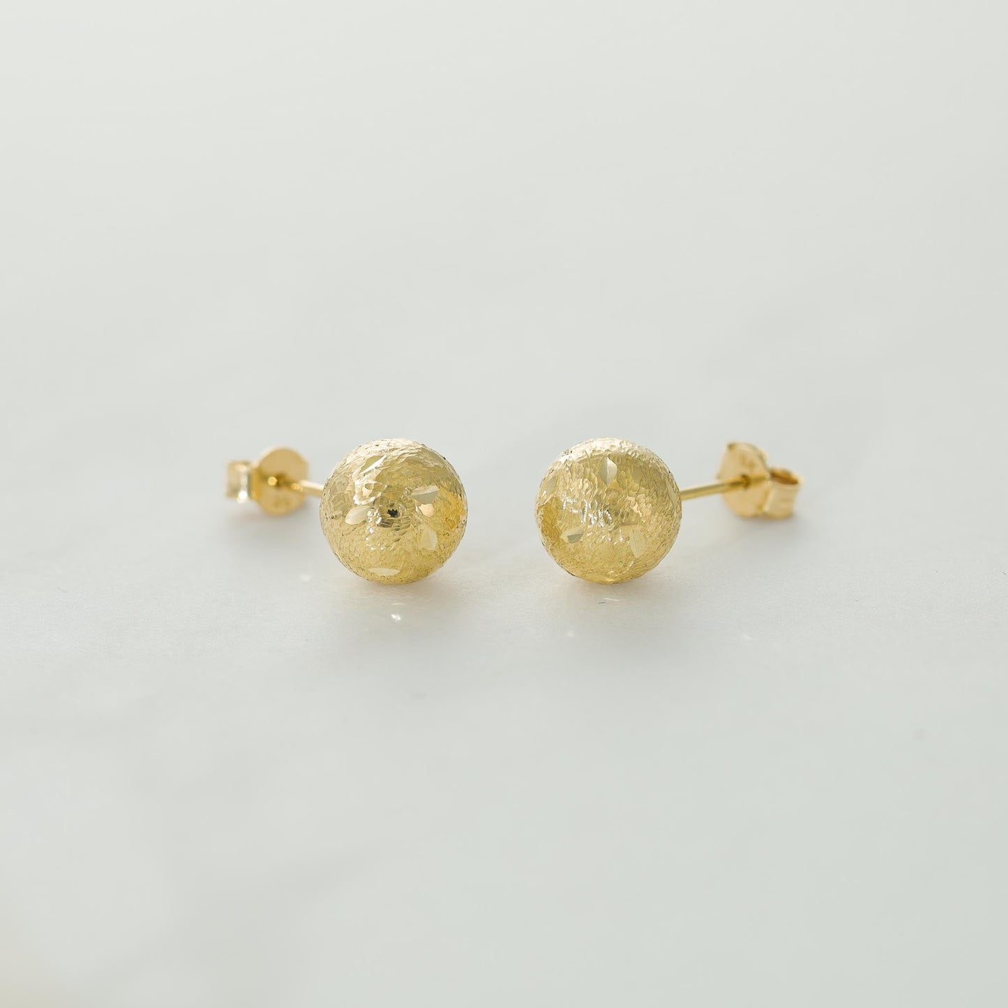 9ct Yellow Gold Ball Stud Earrings - 9mm - FJewellery