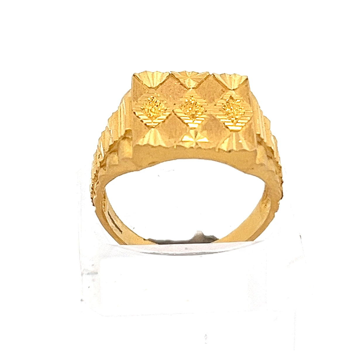 22ct Gold Rectangular Patterned Cluster Ring