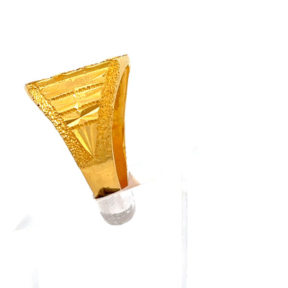 22ct Gold Rectangular Engraved Pattern Ring