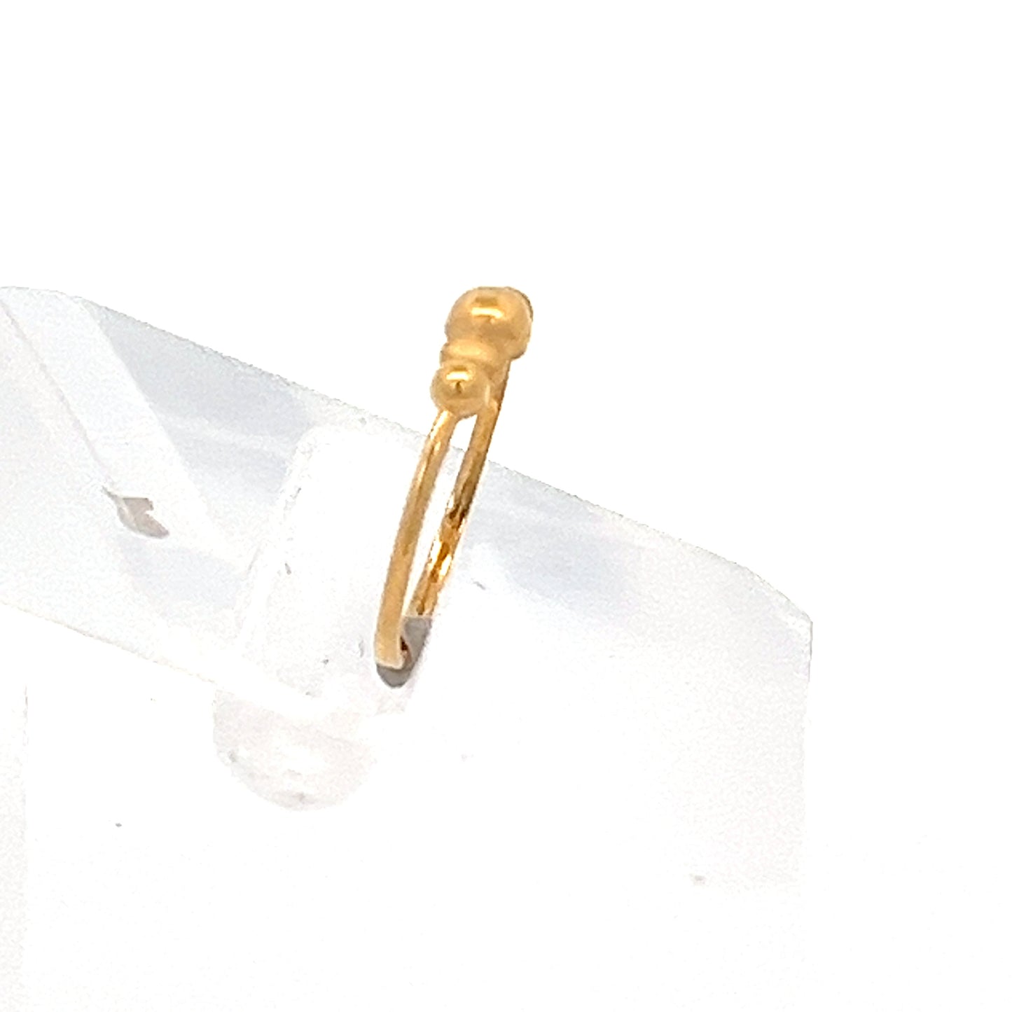 22ct Gold Ring with Graduated Clear Stone Cluster