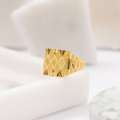 22ct Yellow Gold Patterned Geometric Ring BF1224-RN38