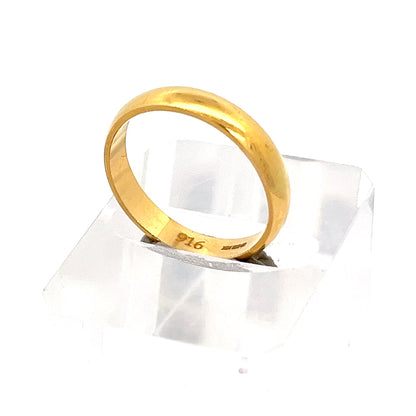22ct Gold Plain Curved Band Ring