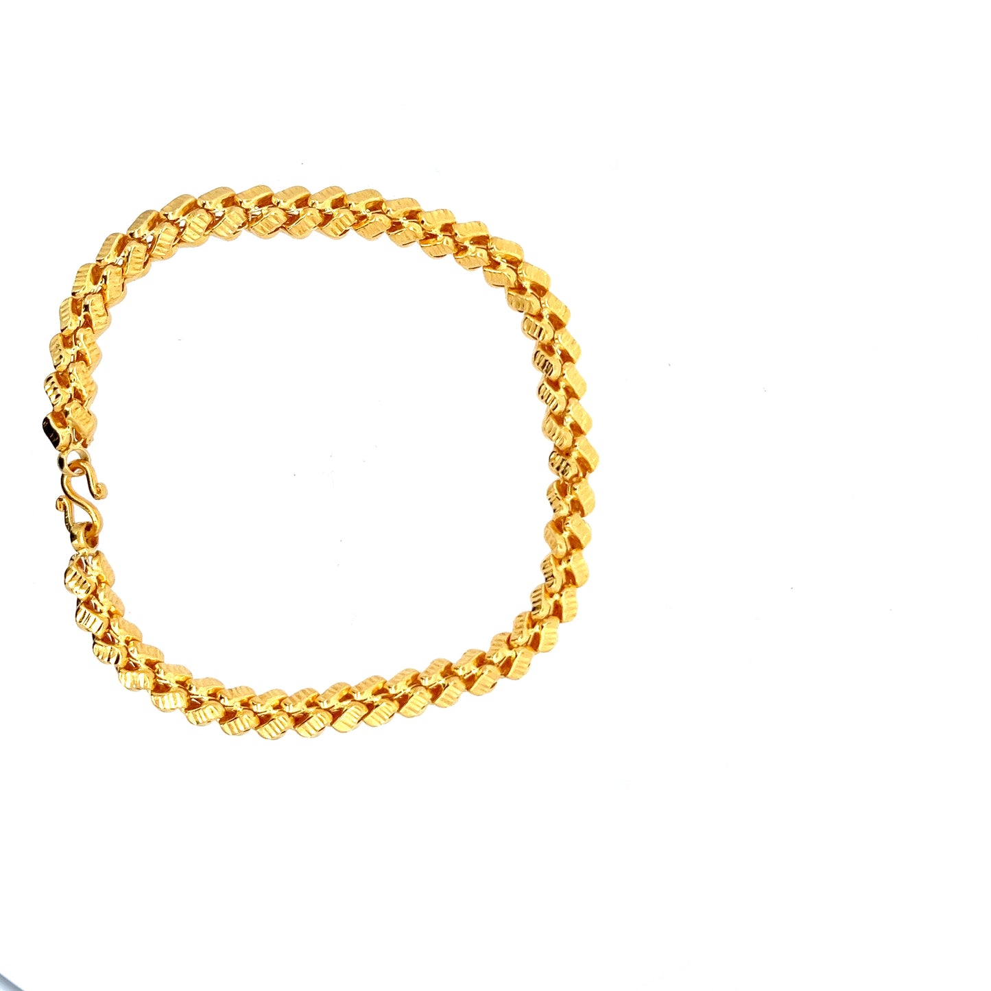 22ct Gold Textured Woven Link Bracelet