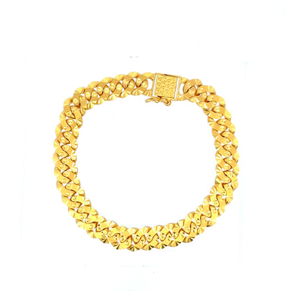 22ct Gold Textured Link Bracelet with Patterned Clasp
