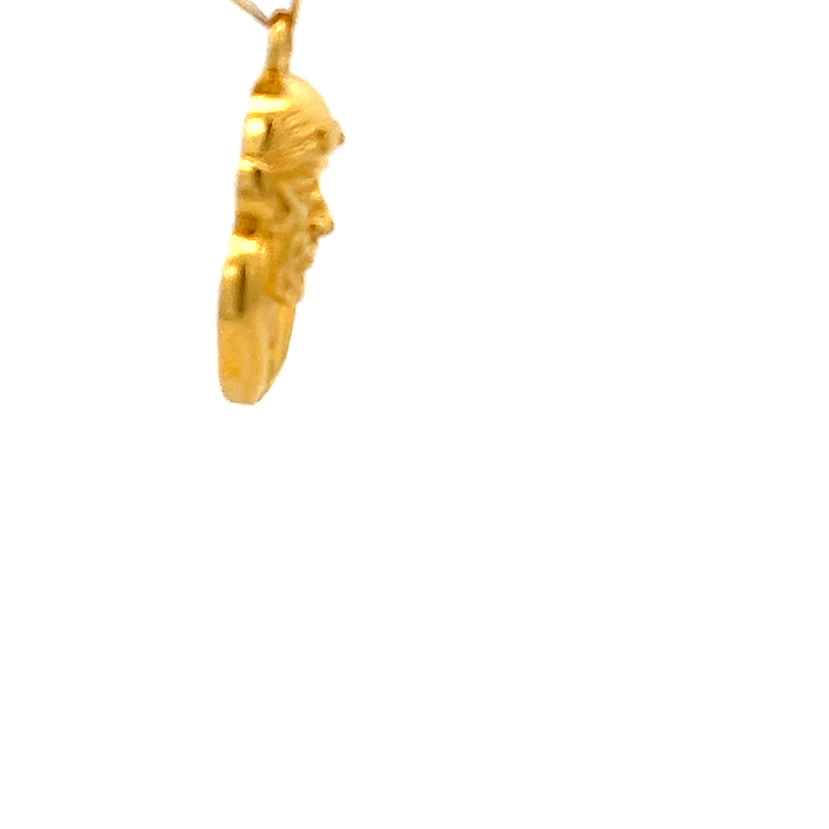 22ct Gold Medallion Pendant with Sculpted Figure Design