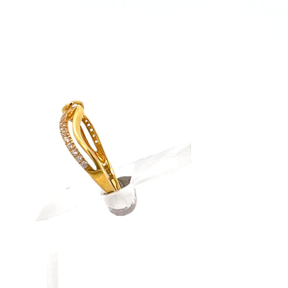 22ct Gold Curved Clear Stone Set Ring