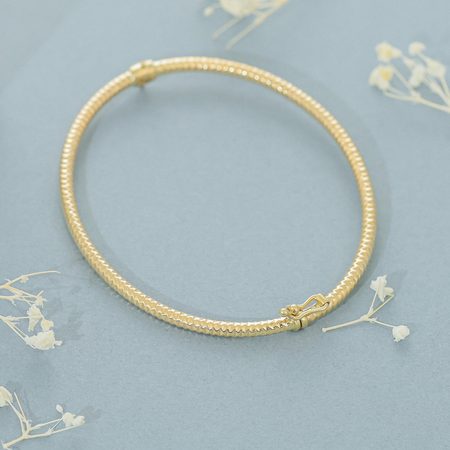 9ct Yellow Gold Textured Bangle