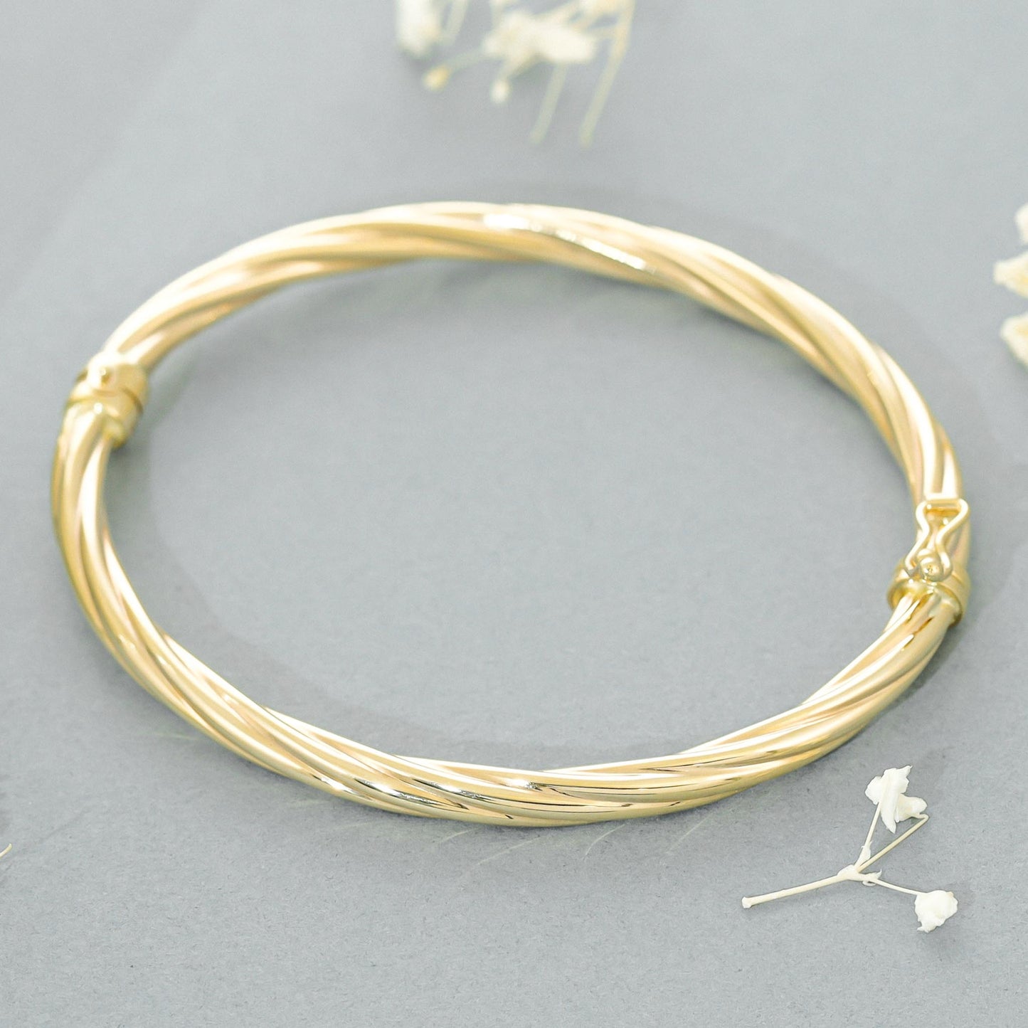 9ct Yellow Gold Twist Detail Bangle