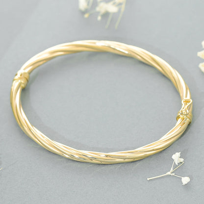 9ct Yellow Gold Twist Detail Bangle