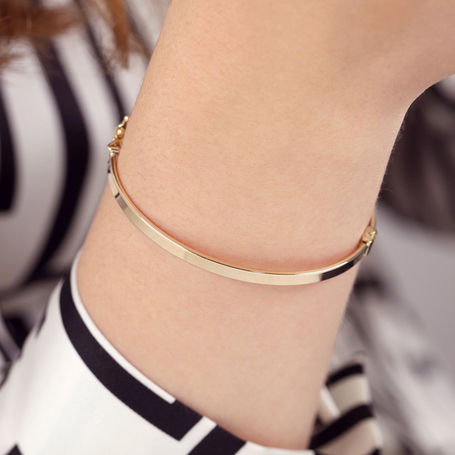 9ct Yellow Gold Plain Bangle