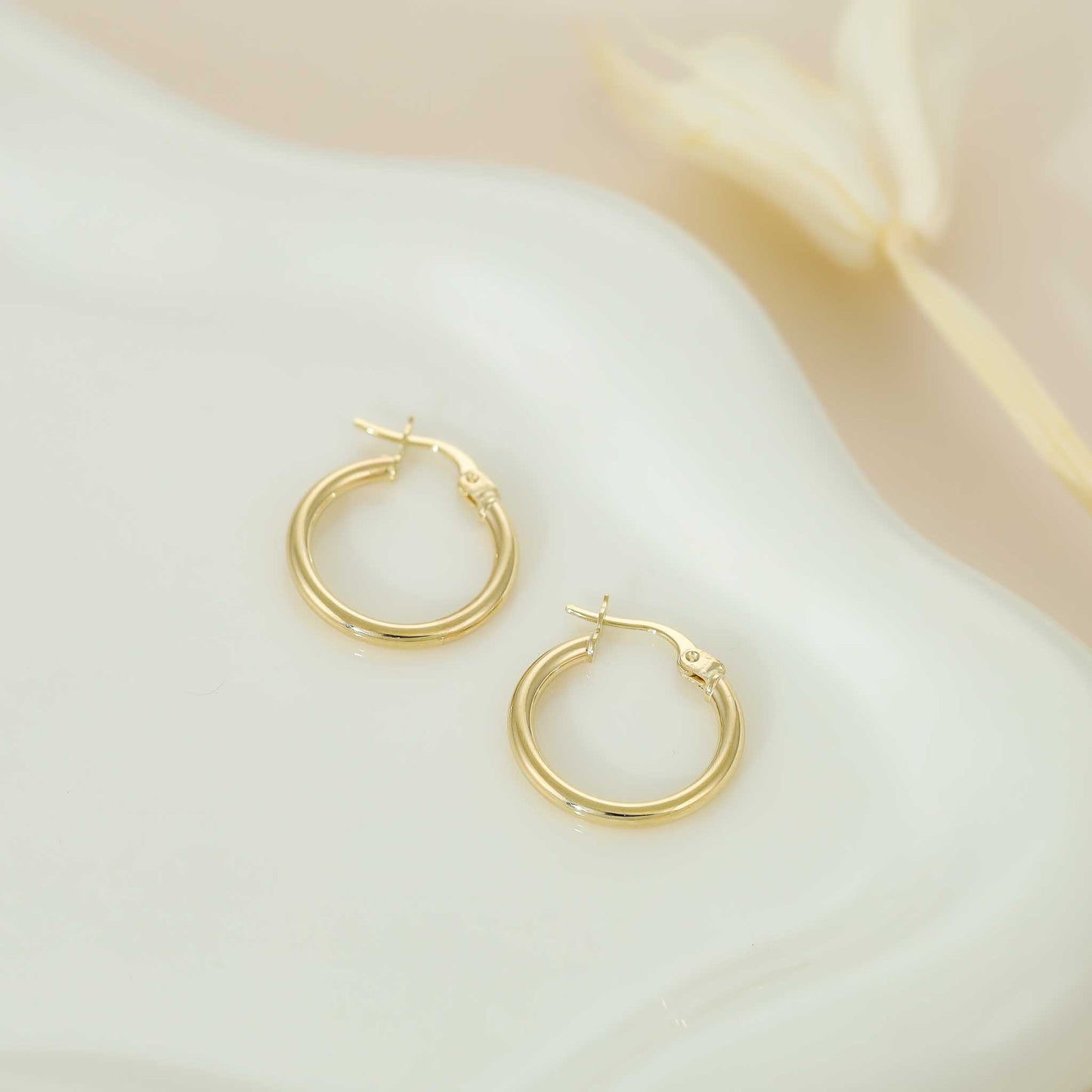 14ct Yellow Gold Hoop Earrings