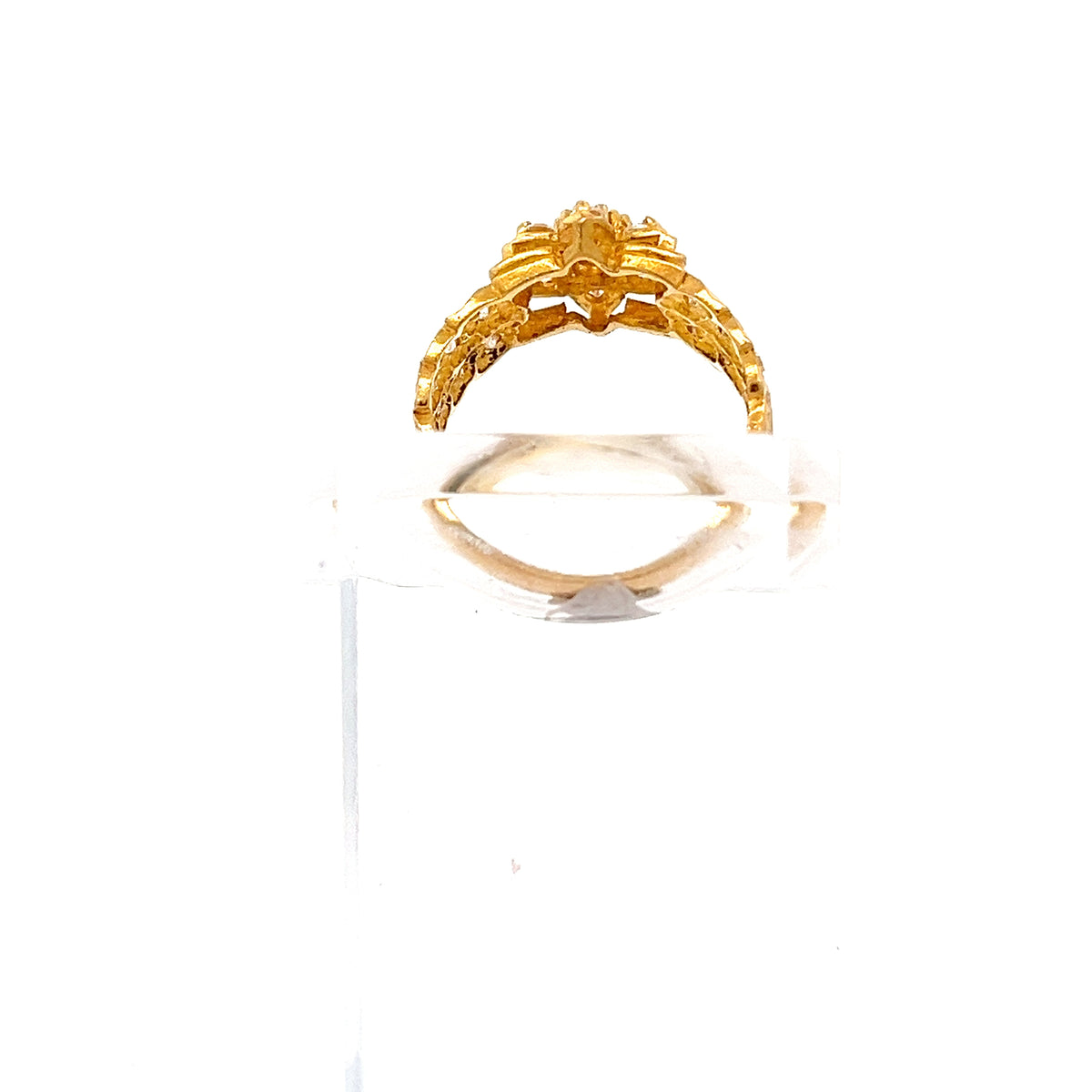22ct Gold Floral Leaf Cluster Ring with Clear Stones