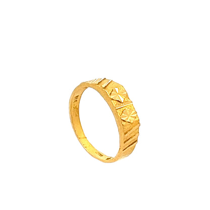 22ct yellow gold pre-loved baby ring FCP01002317