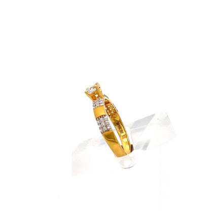 22ct Gold Solitaire Ring with Clear Stone Shoulders