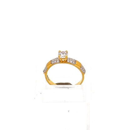 22ct Gold Solitaire Ring with Clear Stone Shoulders