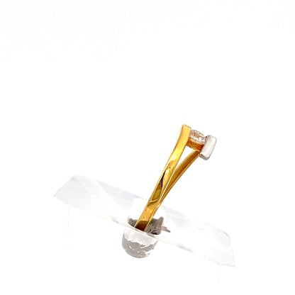 22ct Gold Two-Tone Crossover Ring with Clear Stones