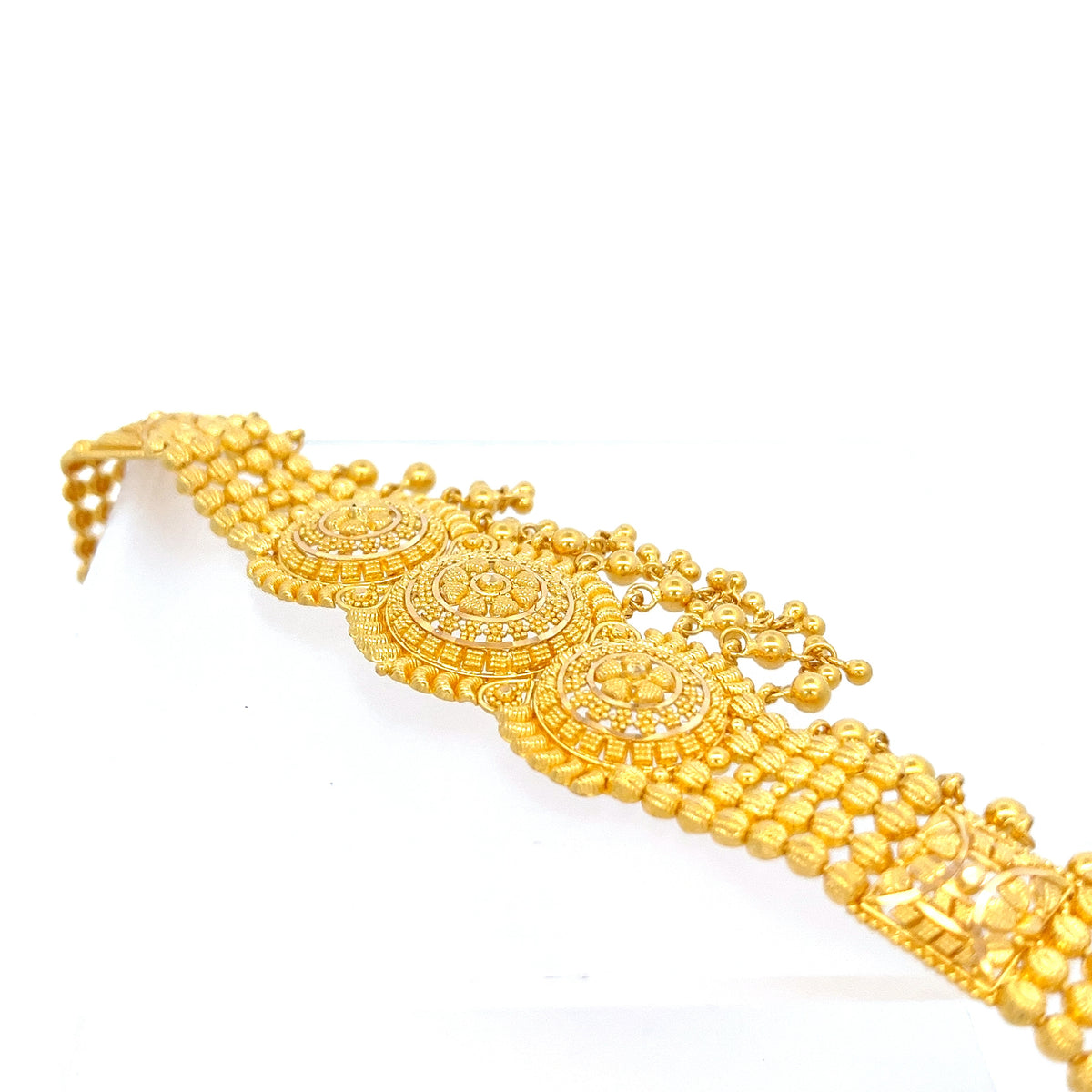 22ct Gold Ornate Filigree Pendant Necklace with Pearl Details
