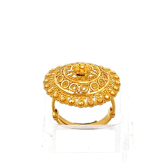 22ct Gold Ornate Oval Filigree Cluster Ring