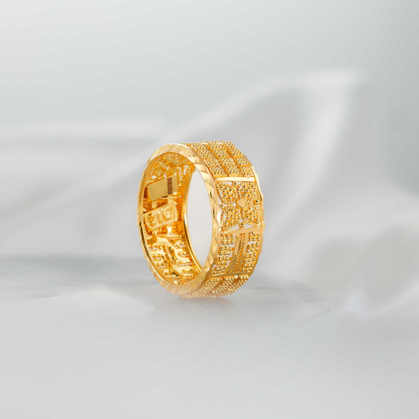 22ct Yellow Gold Unique Design Ring PZ125-RN90