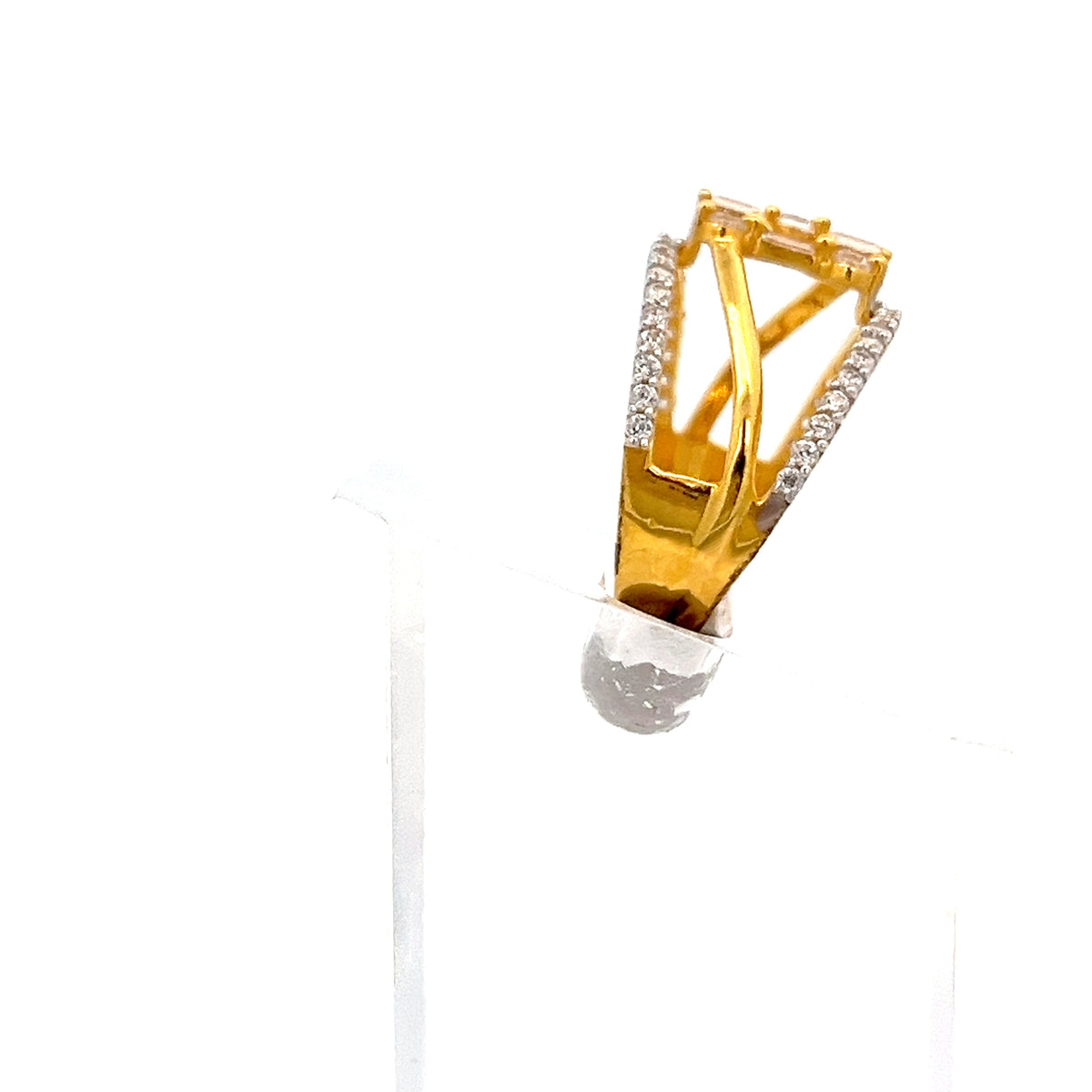 22ct Gold Ring with Clear Stone Split Shoulder Setting