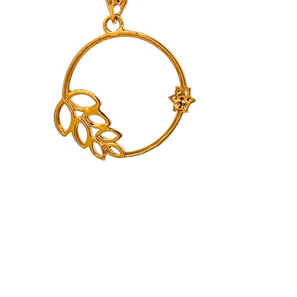 22ct Gold Circular Pendant with Leaf Motif and Clear Stones