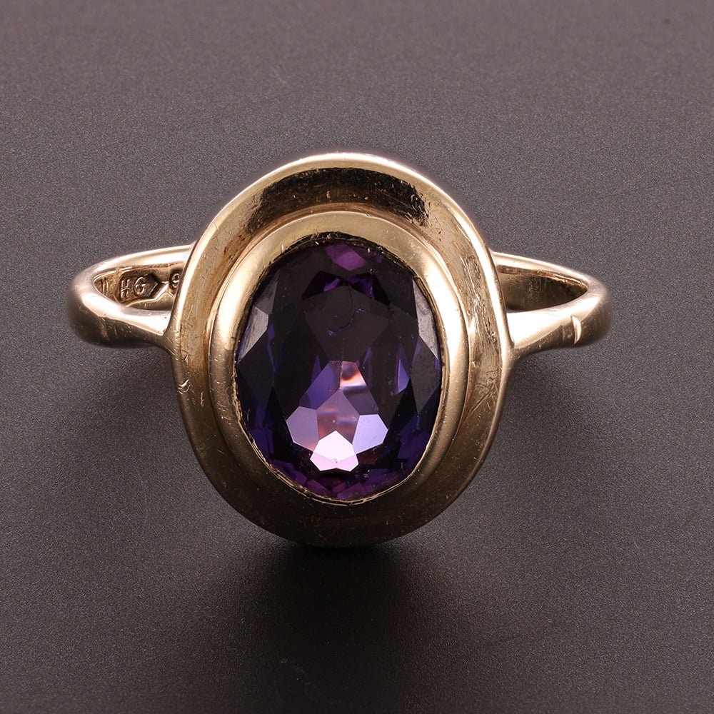 Pre-Owned 9ct Yellow Gold Purple Garnet Gemstone Ring - 2.4g - FJewellery